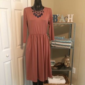 𖣔ᗪᖇᗴᔕᔕ𖣔